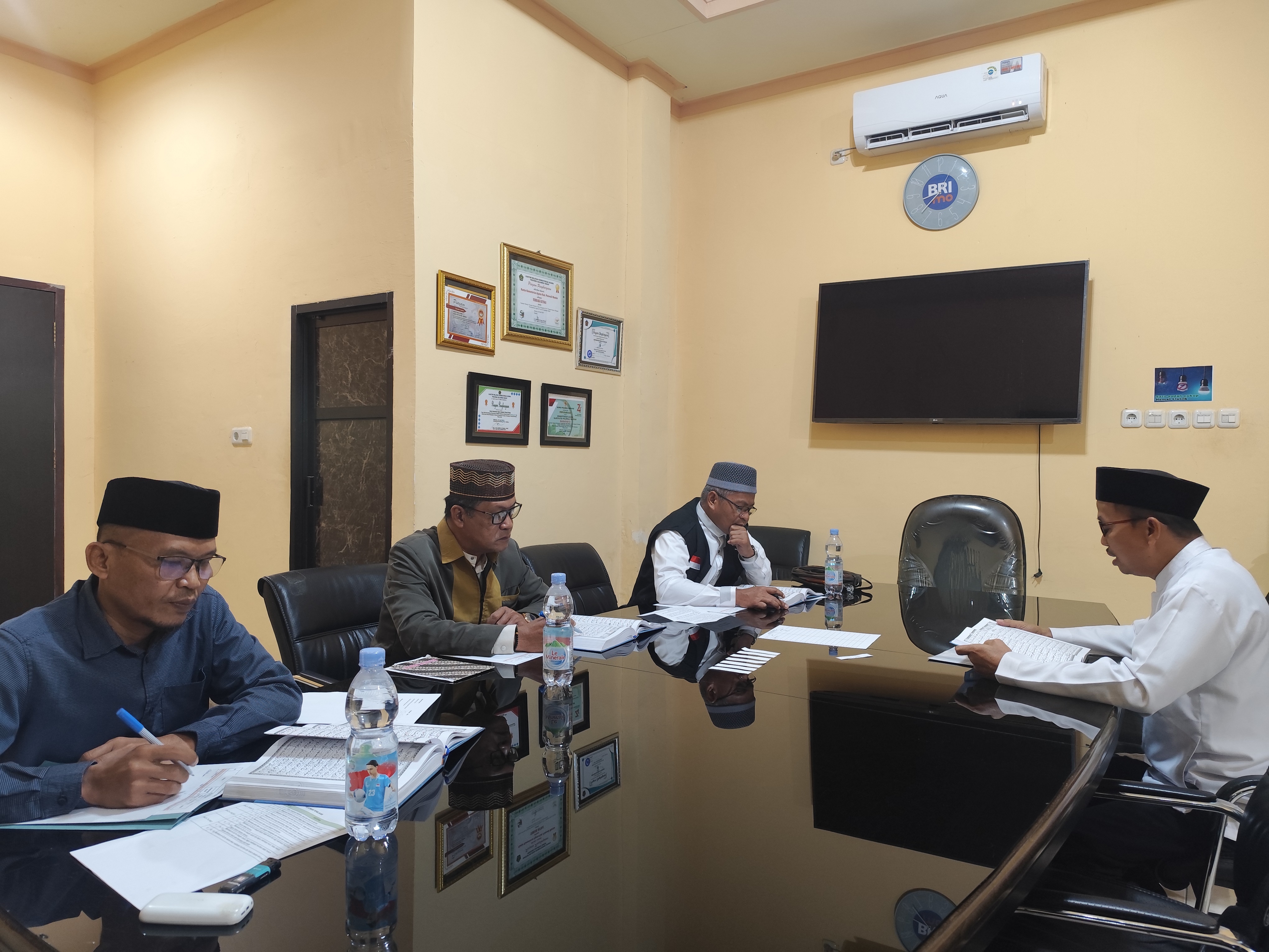 Kepala Satuan kerja Kementerian Agama se-Kabupaten Polewali Mandar ikuti Uji Baca Al-Qur’an