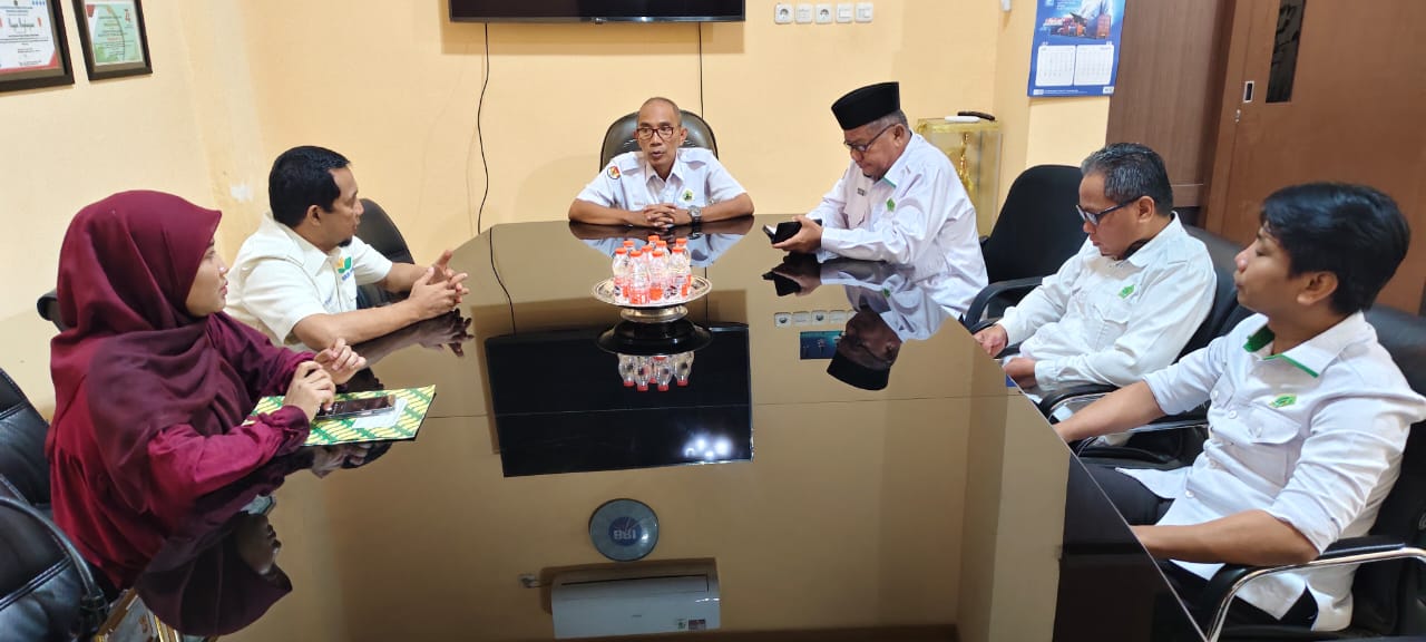 Ka.Kan. Kemenag Polman Terima Kunjungan Ketua BAN-PDM Sulbar, Bahas Kemitraan dan Persiapan Akreditasi 2025